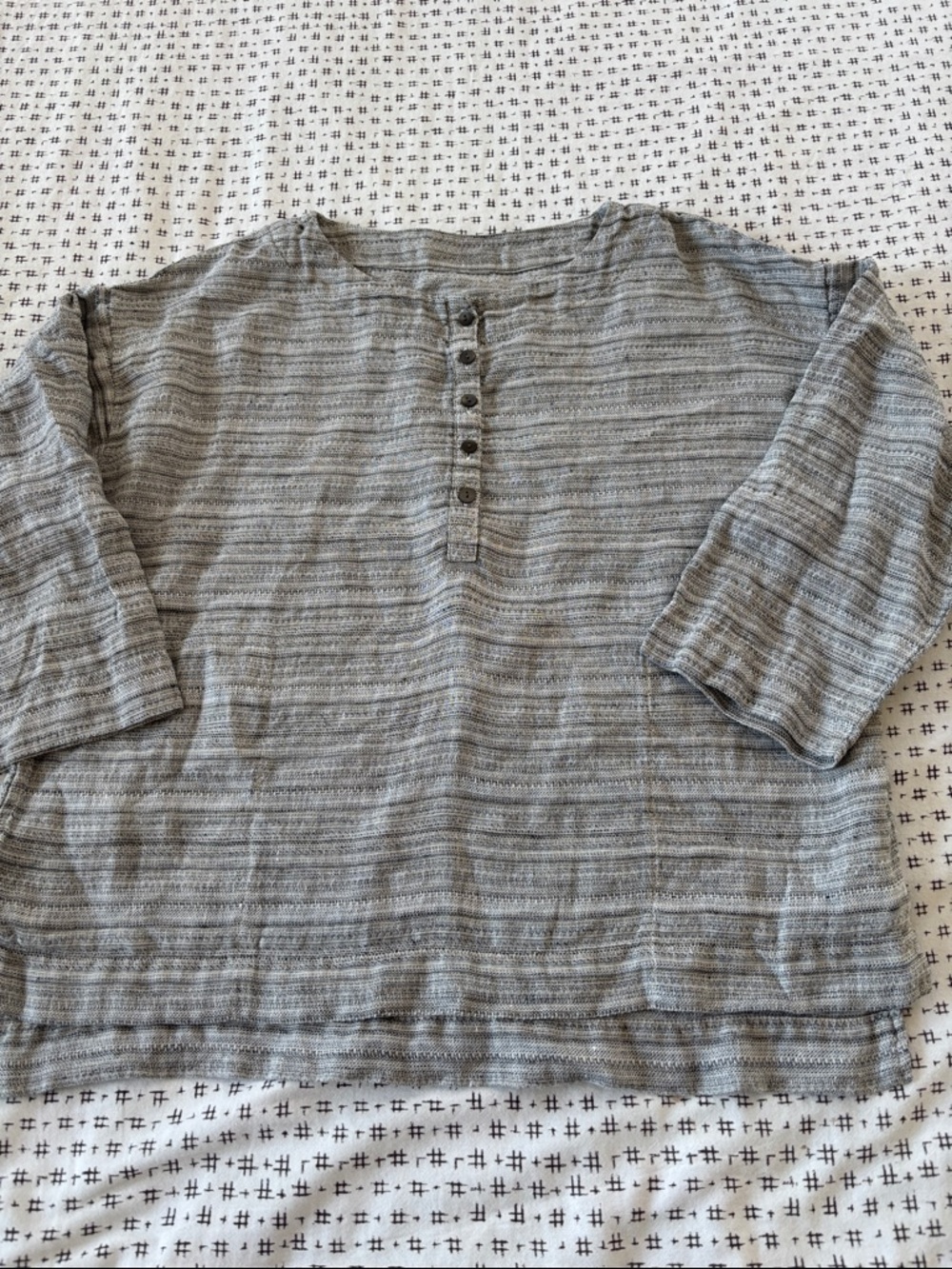 Pure Jill linen henley shirt, 3/4 sleeves, scoop neck, gray/cream, size M?